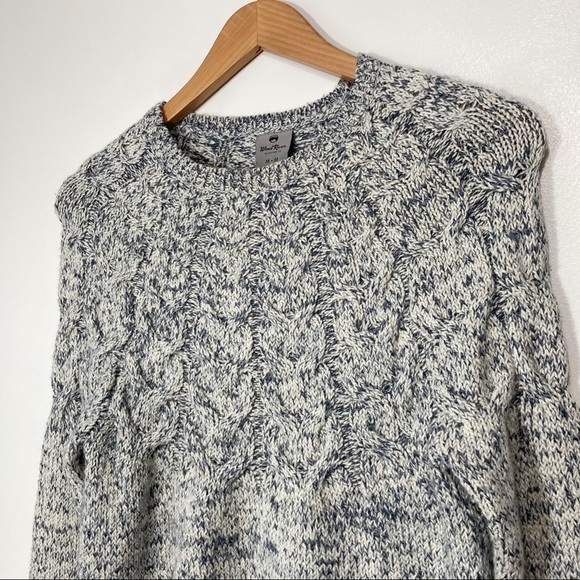 Wind River Nordic Fair Isle Cable Knit Sweater Size M - Picture 2 of 12